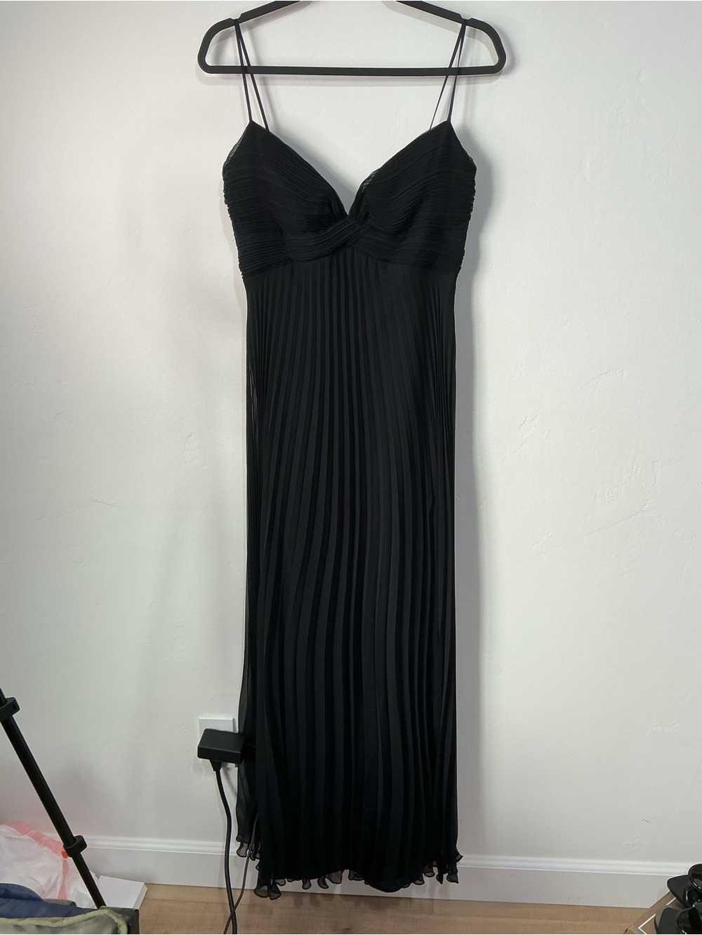 ABS Allen Schwartz Black Pleated Maxi Dress with Spaghetti Straps